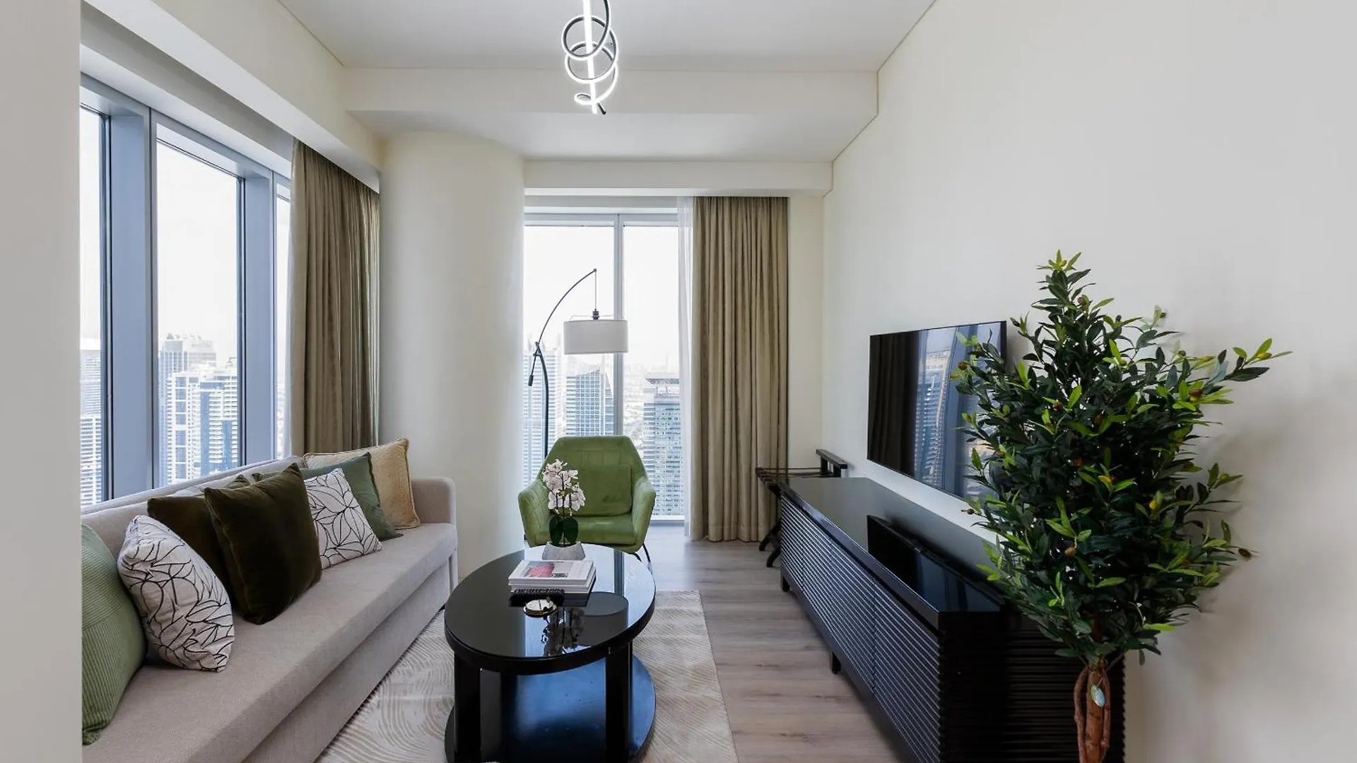 Address Dubai Marina, Dubai Marina - Mint Stay
